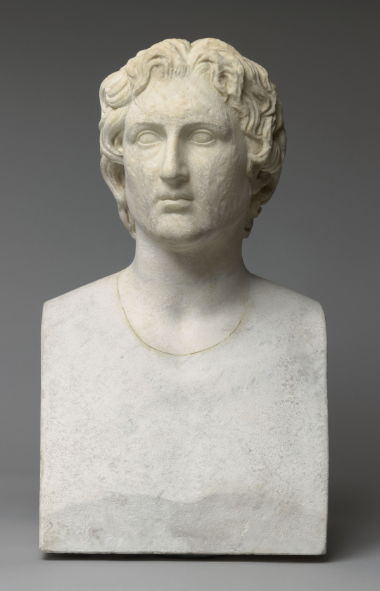 | Fragment de statue : portrait d'Alexandre le Grand ...