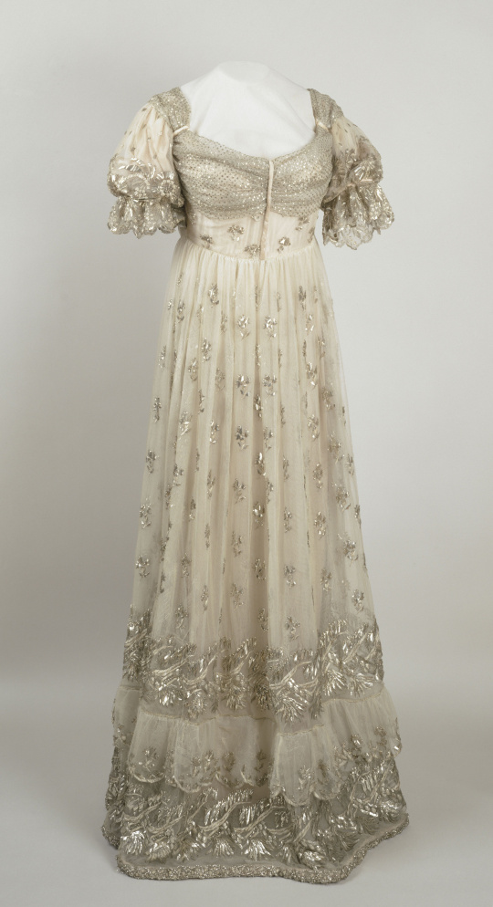 Robe de cour attribuée à l'impératrice Joséphine | Images ...